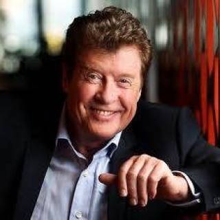 Michael Crawford