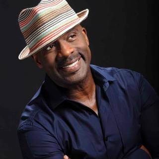 Bebe Winans