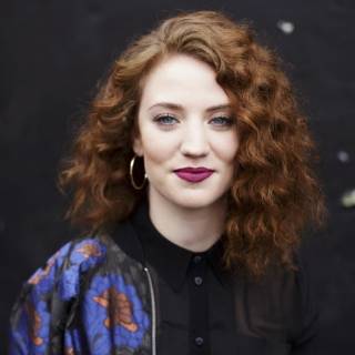 Jess Glynne