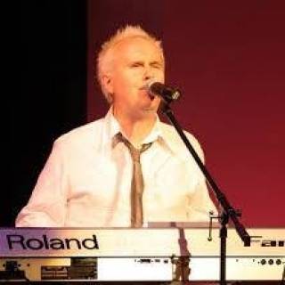 Howard Jones