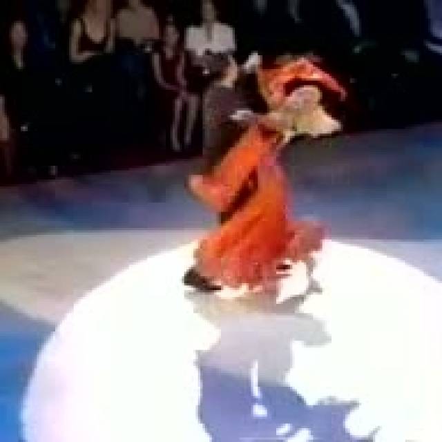 Dancesport: Jonathan Wilkins & Katusha Demidova - Điệu Foxtrot