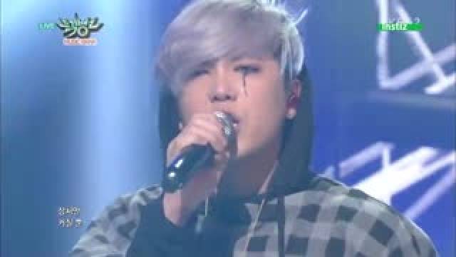 Pray (Music Bank 10.04.15)