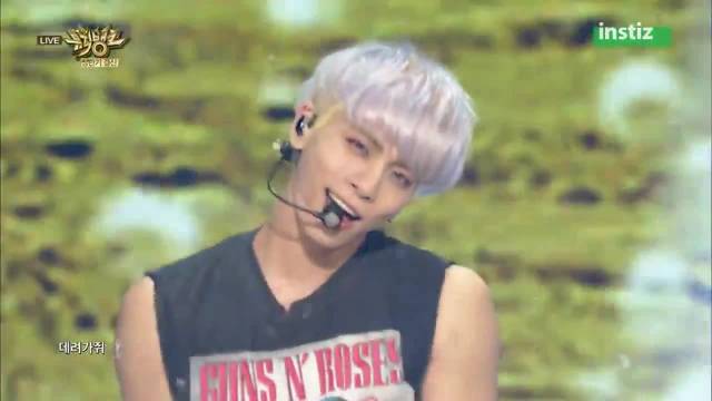 View (Music Bank 26.06.15)