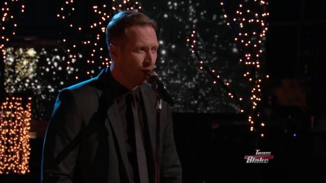 Silent Night - Barrett Baber (The Voice US SS9 - Finals)