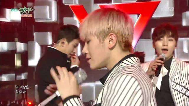 Mansae (Music Bank 11.09.15)