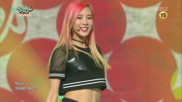 Pippi (Music Bank 18.09.15)