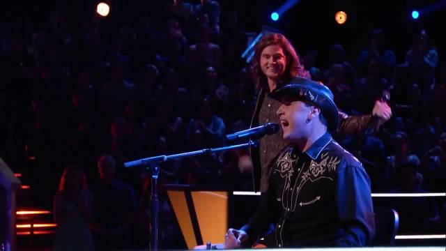 Old Time Rock And Roll - Blaine Mitchell, Blind Joe (The Voice US SS9 - Ep 9)