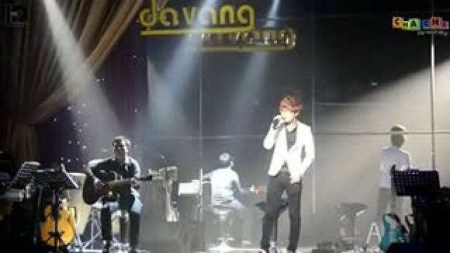 Nơi Tình Yêu Bắt Đầu (Live Phòng Trà Da Vàng)