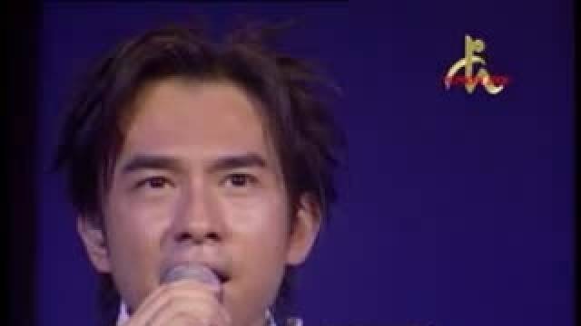 Bên Ấy Bên Này (Liveshow 10 Năm Một Chặng Đường)