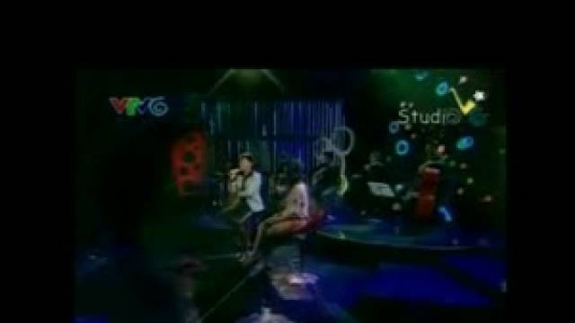 Gửi Ngàn Lời Yêu (Minh Vương M4U Live)