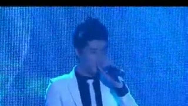 Liên Khúc Lạc Mất Mùa Xuân-Trống Vắng-Một Ngày Mùa Đông (Liveshow Fresh Concert)