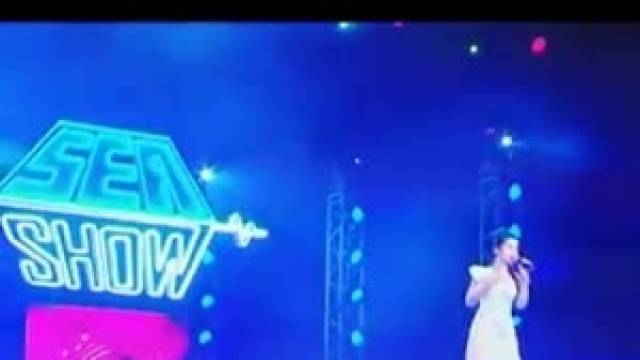 Vẫn mãi yêu anh (Liveshow Seashow )