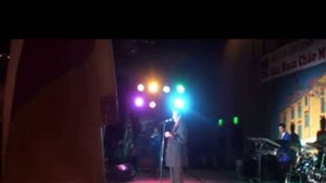 Cánh Bướm Xuân ( Live Trưng Vương Hội Ngộ Toàn Thế Giới )