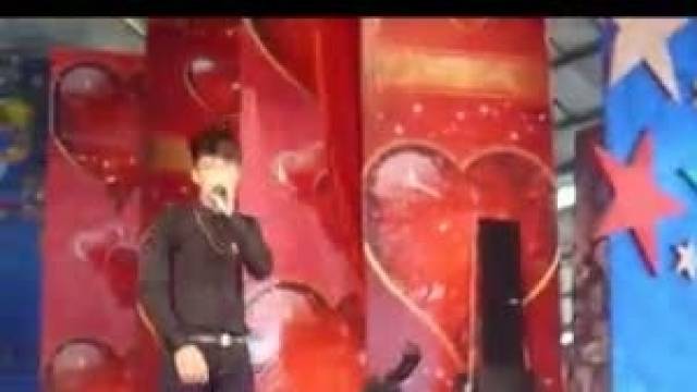 Nghi Ngờ ( Live In Đầm Sen 2011 )