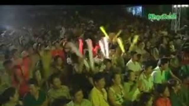 Bức Thư Tình Đầu Tiên ( Live Quà Tặng Âm Nhạc )