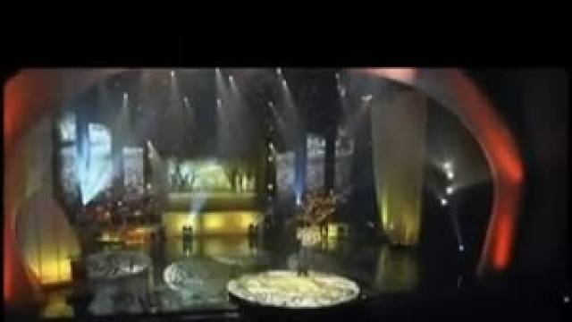 Chỉ Có Bạn Bè Thôi  ( Liveshow Quang Lê ) 