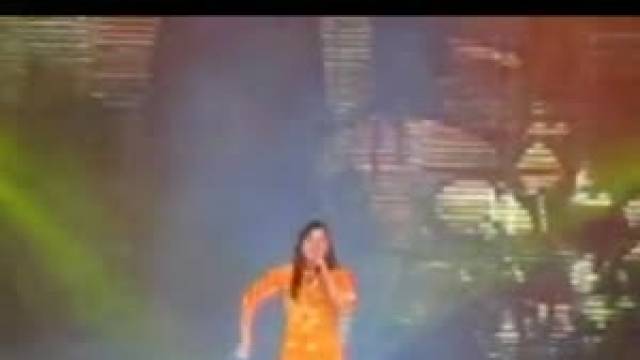 Gái Xuân (Live)