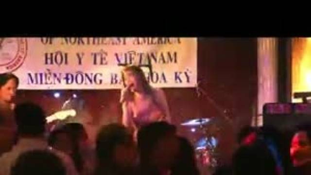 Liên Khúc Nửa Vầng TRăng-Vầng Trăng Tình Yêu (Live Hội Y Tế Việt Nam Miền Đông Bắc Hoa Kỳ)