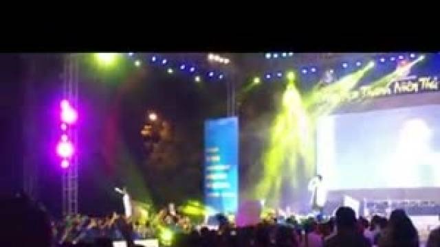 Giấc Mơ Anh Và Em (Live Điểm Hẹn Thanh Niên Thủ Đô 2013)