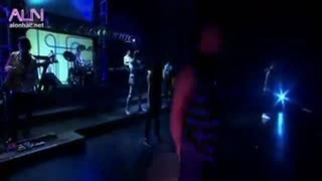 Ngàn Lần Khắc Tên Em Remix (Live)