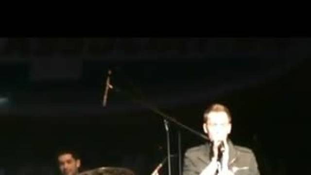 Hipster Girl ( Live In Buffalo )