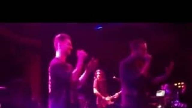 I'm Not Your Boy Friend ( Live )