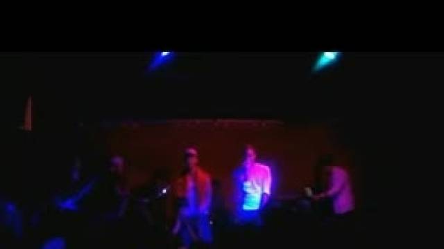 To F'd Up To Call ( Live In San Francisco )