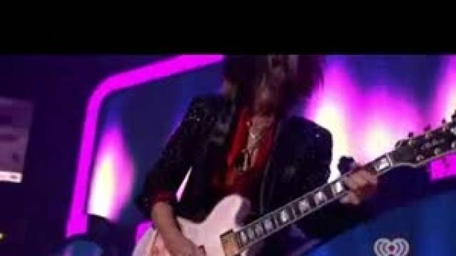 Crylin' ( Live 2012 )