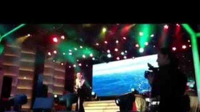 Mỗi Người Một Nơi (Live)