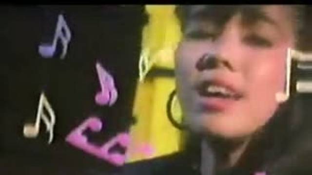 Vết Son Trên Áo (Live)