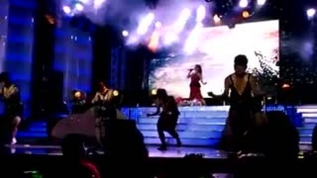 Nỗi Buồn Châu Pha (Live)