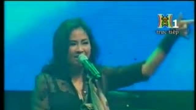 Đánh Thức Tầm Xuân (Live)