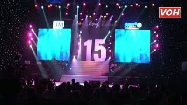 Khung Trời Ngày Xưa (Live)