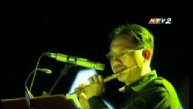 Tiến Thoái Lưỡng Nan (Live)