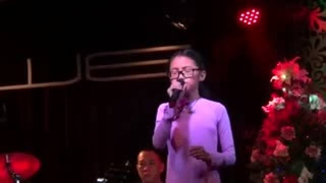 Đất Phương Nam (Live)