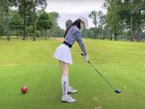 Hương Giang đưa hình ảnh đánh golf vào MV, dân mạng gọi tên Hiền Hồ, Phương Oanh