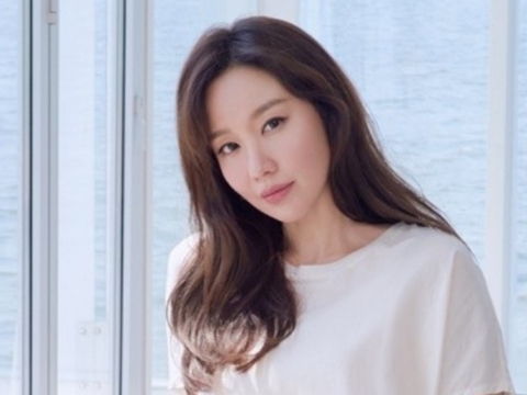 Kim Ah Joong tiêu tan sự nghiệp chỉ vì trốn thuế