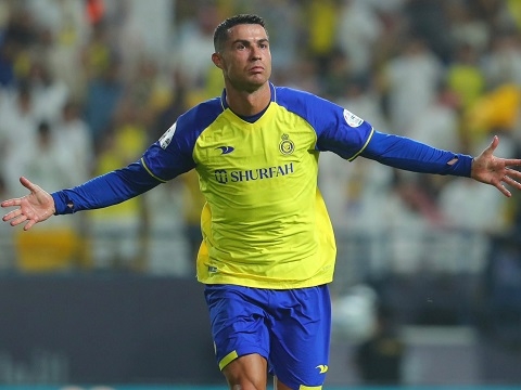 Ronaldo ghi siêu phẩm giúp Al-Nassr thắng nghẹt thở 3-2