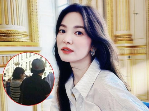 Lộ ảnh Song Hye Kyo hẹn hò với 1 sao nam đình đám