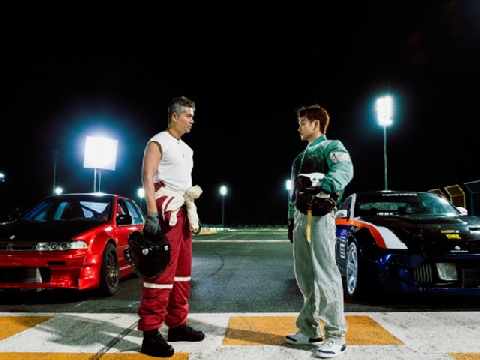 Phạm Đình Thái Ngân hoá tay đua trong MV gợi nhắc Fast & Furious