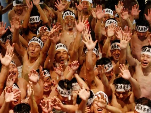 Lễ hội ''nóng mắt'' ở Nhật Bản sắp bị xóa sổ