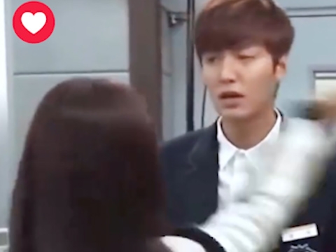 Kim Ji Won khóc lóc lo sợ sau khi tát Lee Min Ho trên phim trường
