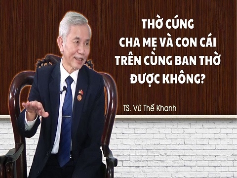 Có thể thờ cha mẹ và con cái trên cùng ban thờ được không?